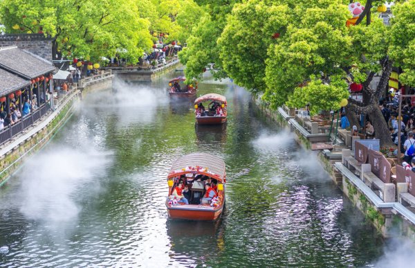 多点开花 “五一”假日消费市场活力迸发