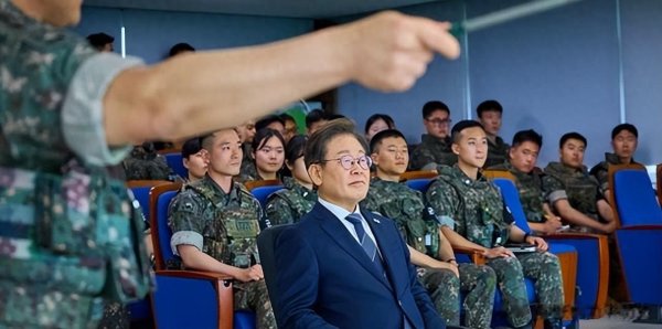中美黄海对峙事件出现反转, 驻韩美军拒绝向韩国道歉